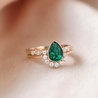 2.0 CT Pear Emerald May Birthstone Vintage Bridal Ring Set in 925 Sterling Silver - Danni Martinez