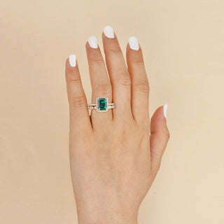 2.0 CT Emerald May Birthstone Vintage Bridal Ring Set in 925 Sterling Silver - Danni Martinez