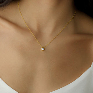 0.3 CT Round Moissanite Solitaire Diamond Necklace in 925 Sterling Silver- The ‘Tristan’ Necklace - Danni Martinez