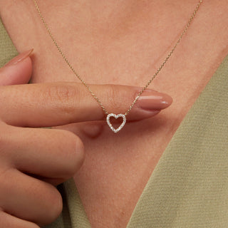 0.13 TCW Round Moissanite Heart Diamond Necklace in 925 Sterling Silver- The ‘Theodore’ Necklace - Danni Martinez